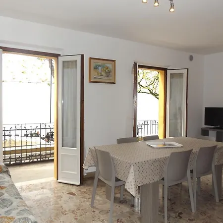 Casa Glicine Garda (Verona)